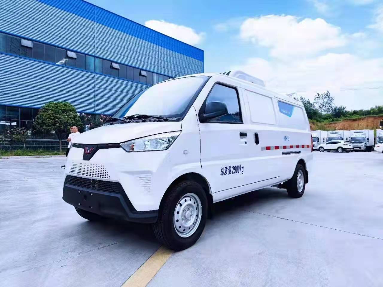 五菱純電動冷藏車